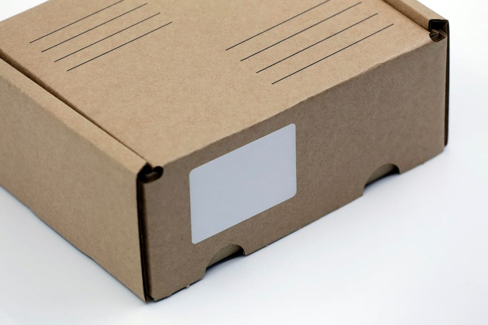 Plain shipping box with a blank label
